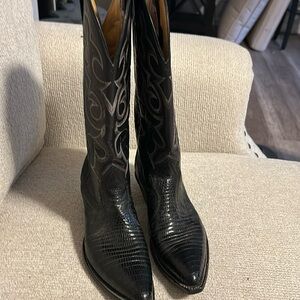 Ladies Nocona cowboy boots size 5
